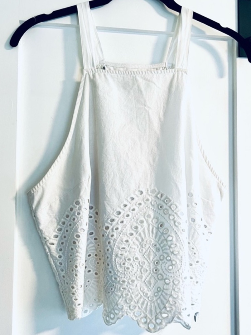 Abercrombie & Fitch White Eyelet Tank Top